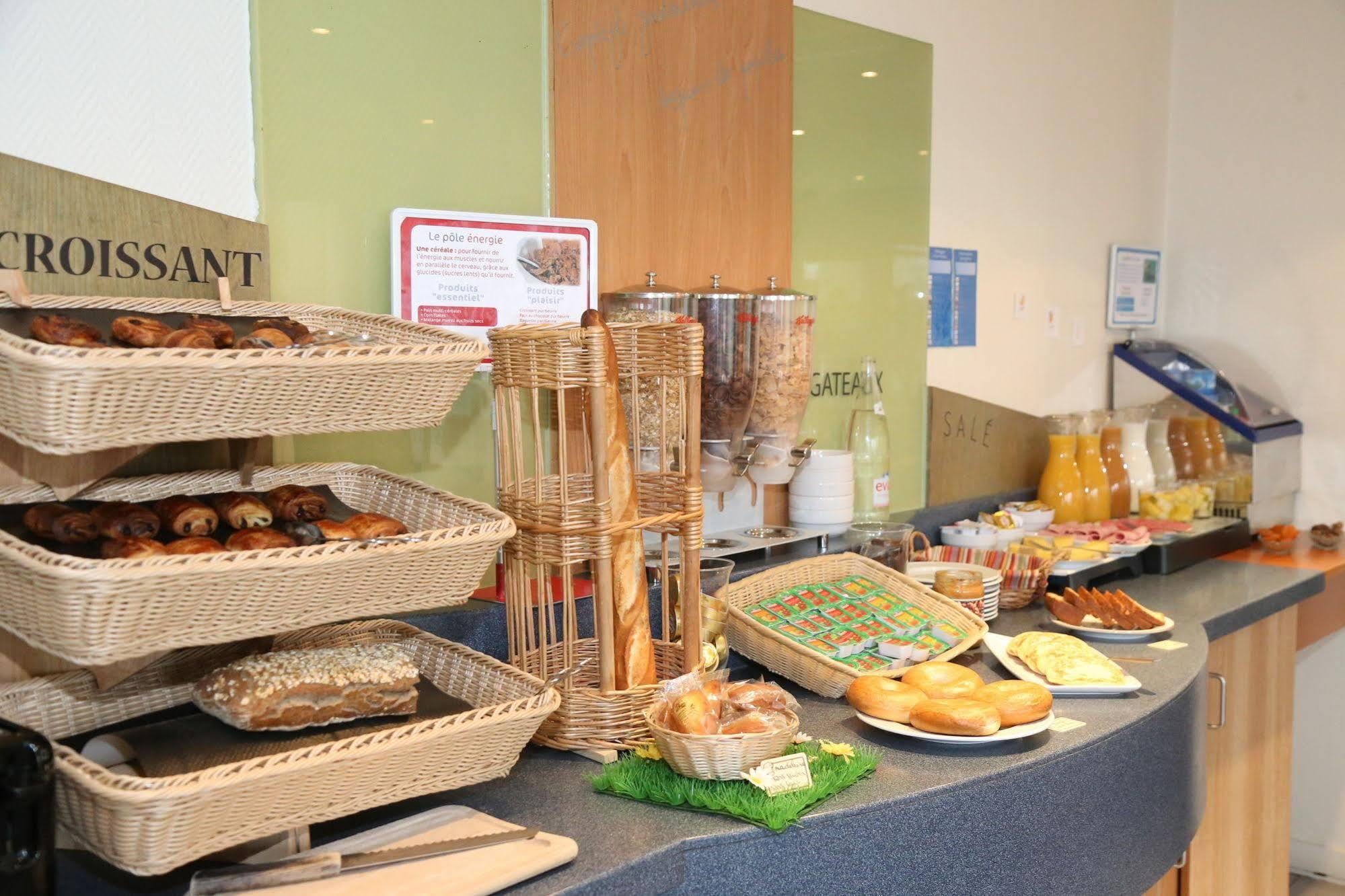 Ibis Styles Orleans Hotel La Chapelle-Saint-Mesmin Bagian luar foto